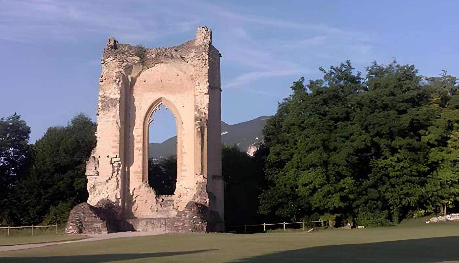 Le château de Beauvoir et les Dauphins