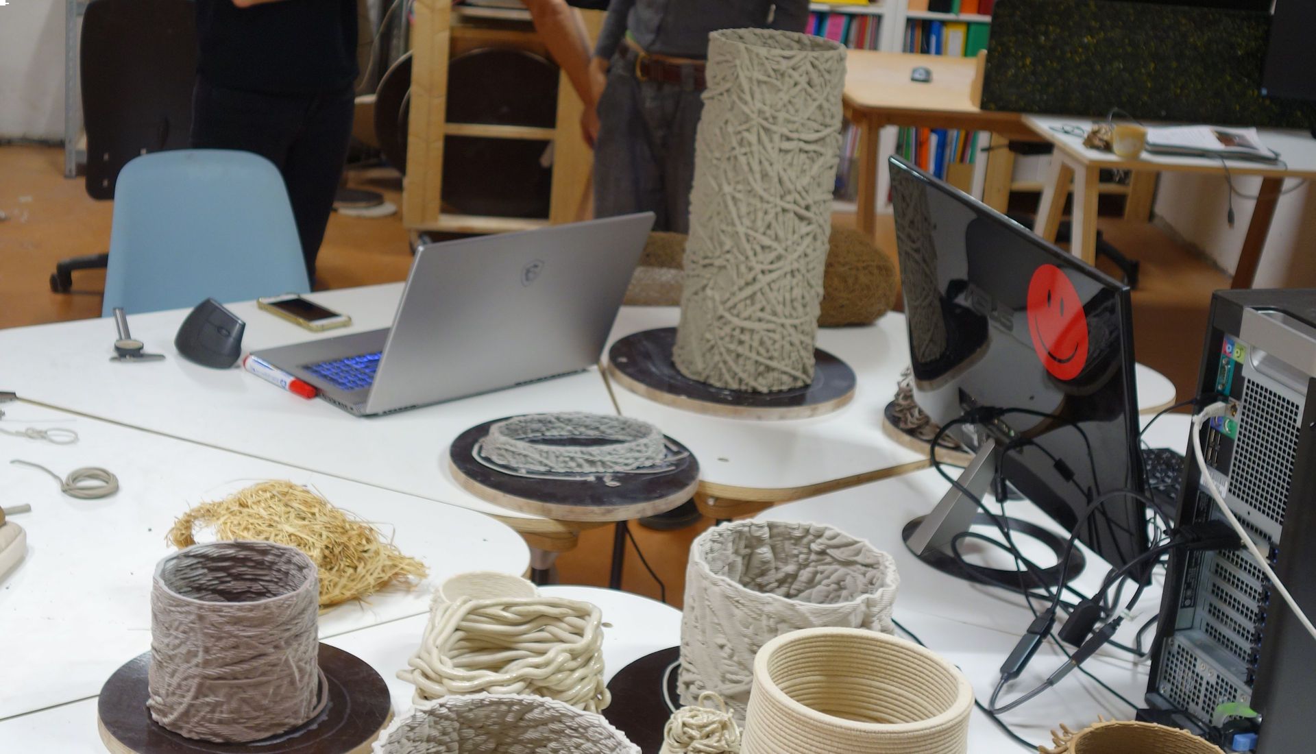 Quand le numérique sublime l'art et la matière en poterie au Fablab de Crest (26)